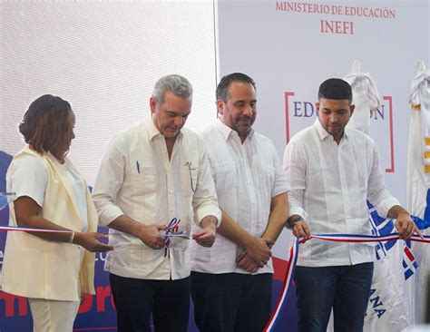 Luis Abinader Entrega Junto Al Inefi Polideportivo En Capotillo Inefi