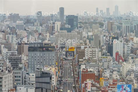 Tokyo Skyline Stock Photo - Download Image Now - Aerial View ...