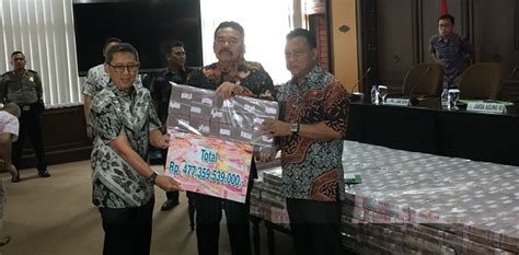 Kejagung Setorkan Rp 477 M Uang Korupsi Kokos Leo Lim Ke Kas Negara