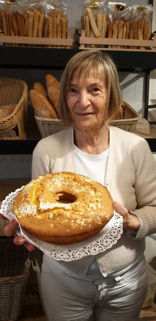 Ciambellone Marchigiano La Ricetta Della Nonna E Dove Trovarlo La