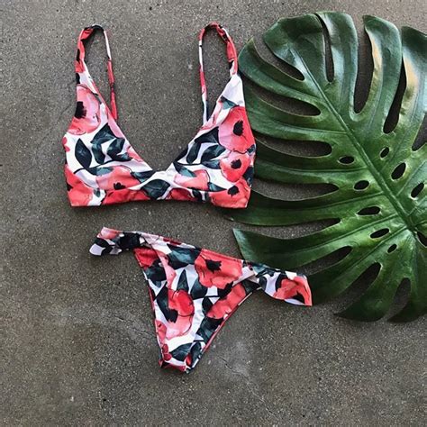 Ruffle Red Swimwear 2018 Thong Bikini Set Two Pieces Double Strip Printing Swimming Wear Bathing