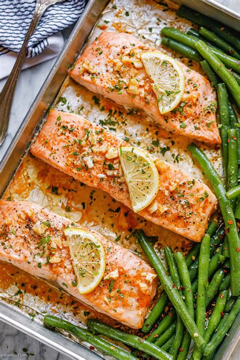 Garlic Butter Baked Salmon Recipe With Green Beans How To Bake Salmon