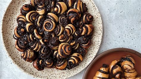 Ooey Gooey Chocolate Rugelach | Aish