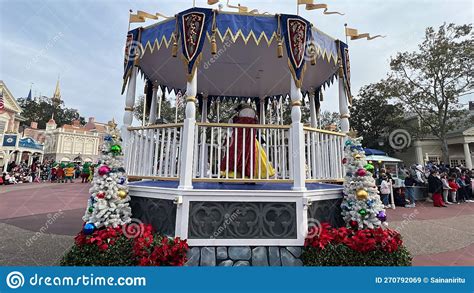 2022 Mickeys Once Upon A Christmastime Parade At The Disney Magic