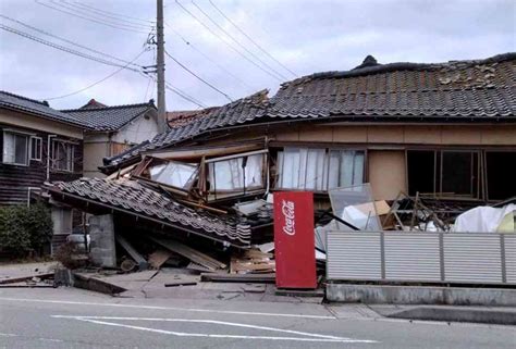 Gempa Bumi Taiwan Terparah Dalam 25 Tahun 800 Orang Alami Luka Luka