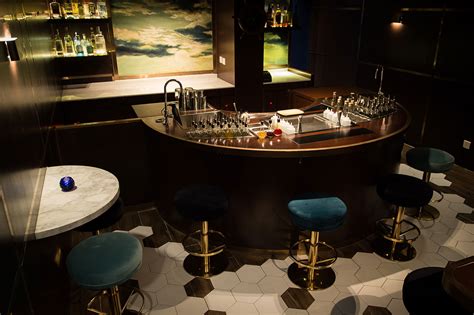 The Best Bars In Hong Kong Right Now Vogue Hong Kong