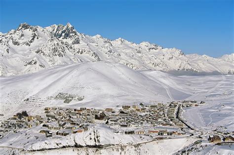 10 Best Ski Resorts in the French Alps - Where to Go Skiing in France this Winter – Go Guides