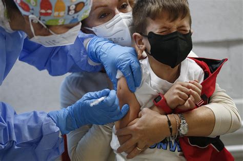 Covid Dall EMA Via Libera Ai Vaccini Pfizer E Moderna Per I Bambini Da