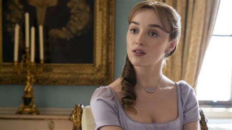 Phoebe Dynevor Revela Planos Chocantes Para Temporada De Bridgerton