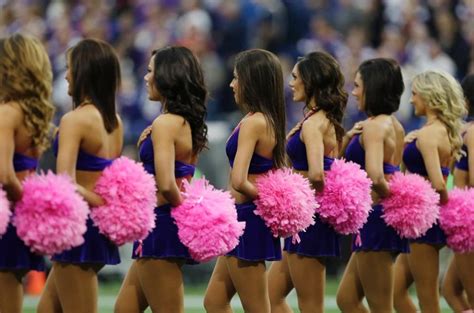 Dance and Cheer Girls: Minnesota Vikings Cheerleaders