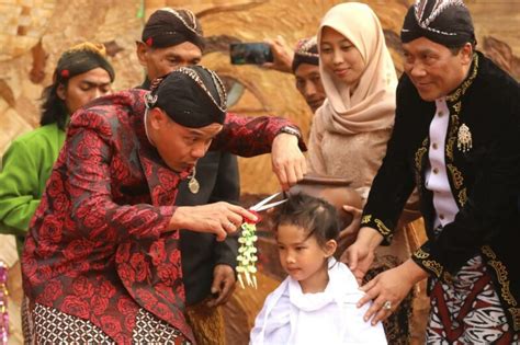 Upacara Adat Jawa Tengah Dan Penjelasannya Jawa Tengah