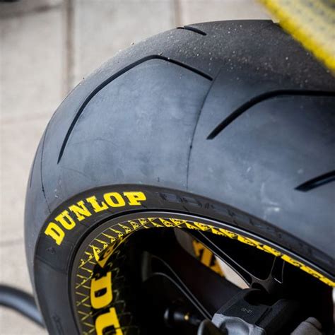 Dunlop Sportsmart Tt Review Cambrian Tyres