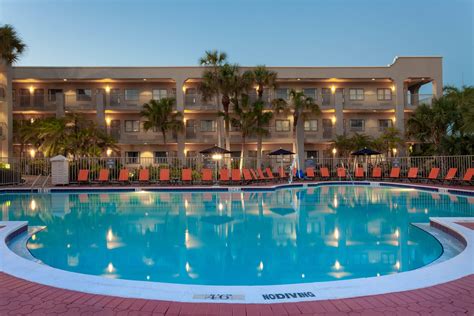 La Quinta Inn & Suites by Wyndham Ft. Myers-Sanibel Gateway | Fort ...