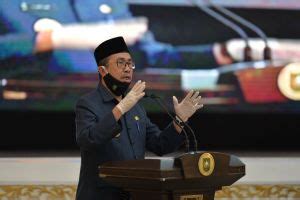 Media Center Lantik Jenri Sebagai Asisten I Ini Pesan Gubri Syamsuar