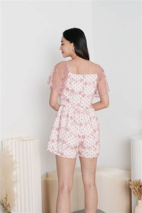 Tpz Esme Embroidery Lace Romper In Dusty Pink Topazette