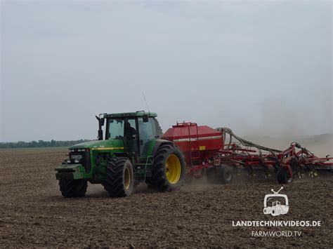 John Deere 8200 Farmworldtv