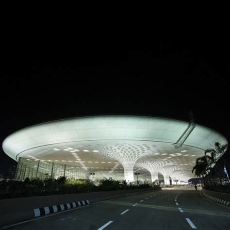 Mumbai Airport, India - Judah Steel