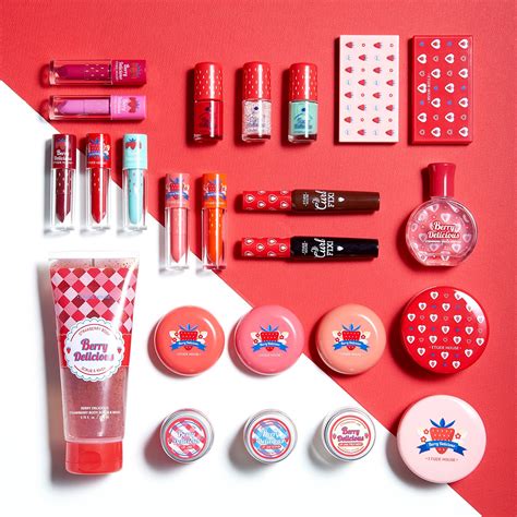 The Project Awesome Etude House Berry Delicious Collection Launch