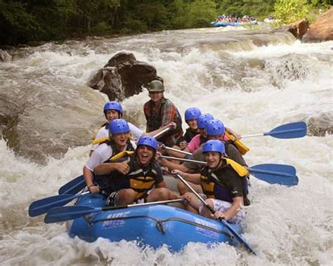 Ocoee White Water Rafting Experience The Thrill With Raft