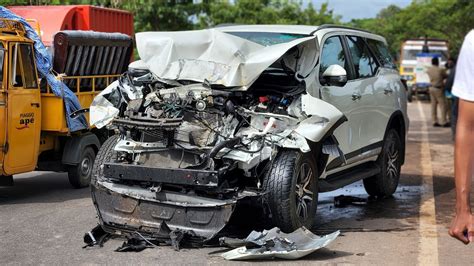 153 Lakh People Died In Road Accidents In India In 2021 Says Centre