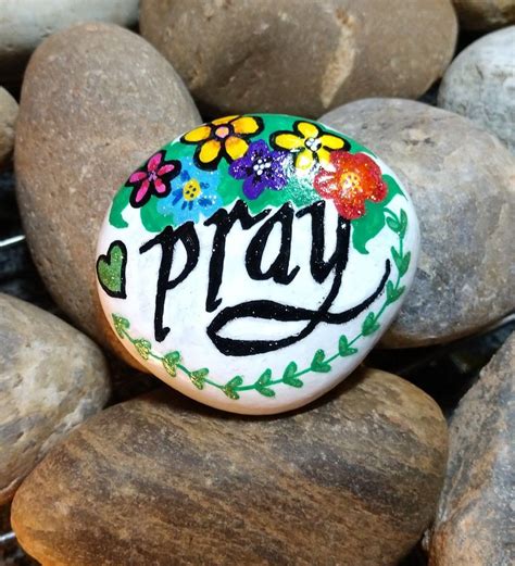 23 Inspirational Painted Rocks Garden Ideas You Gonna Love Sharonsable