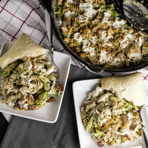Chicken Bacon Alfredo Pasta Skillet