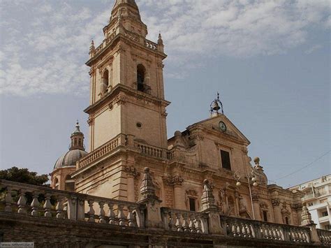 Ragusa Citta Guida E Foto