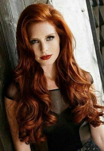 Pin By Kίττyτλɱεર 2 0 ™ On DƐѴĪĿĪsĤĿy R€d H⭕t ⭕n T⭕p ™ Beautiful Red Hair Long Red Hair Long