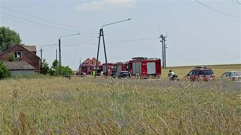 ALARMOWO Wybuch butli z gazem w domu jednorodzinnym w Bądkowie