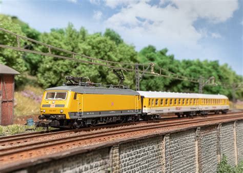 Zugpackung DB Netz mit Elektrolokomotive BR 120 Märklin Website DE