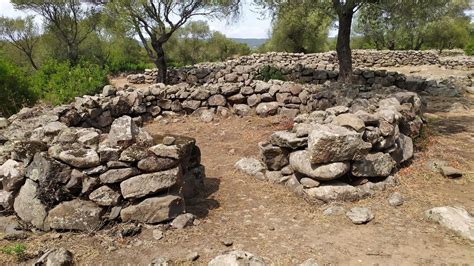 Viaggio Nell Archeologia Nuorese Cagliari Vistanet