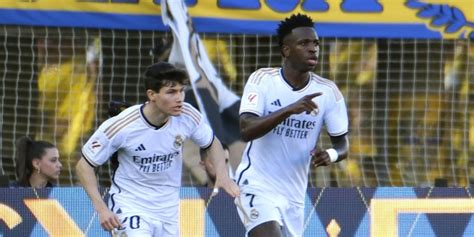 Le Real Madrid D Passe Las Palmas Et Reprend La Premi Re Place Le