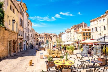 Les Plus Belles Villes De Provence Premier Elite