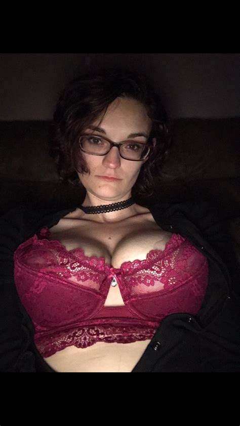 Brassiere Pink Lingerie Glasses Lip Porn Pic