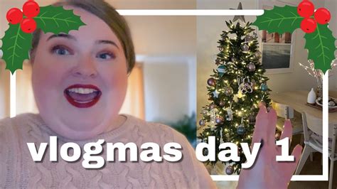 VLOGMAS DAY 1 Xmas Tree Christmas Decoration House Tour UK 2022