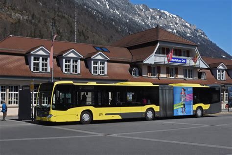 Der Mb C Hybrid Der Sti Am Auf Dem Bahnhofplatz Thun Bus