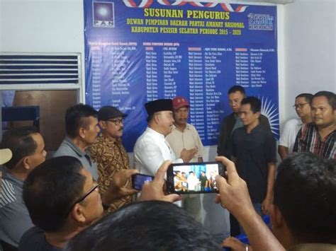 10 Kandidat Calon Bupati Pesel Daftar Di PAN Tagar