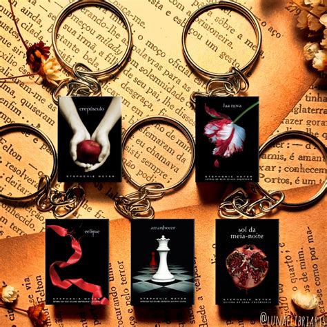 Chaveiro de mini livro CREPÚSCULO Shopee Brasil