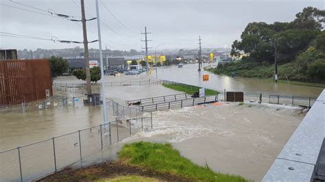 New Zealand floods add to inflation challenge for new prime minister ...