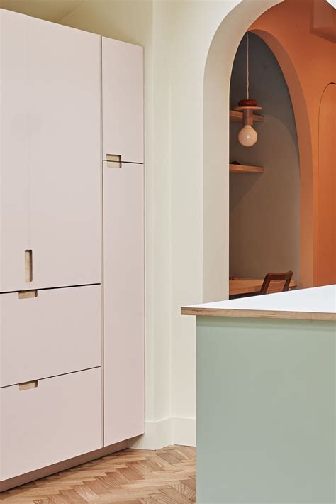 Plykea Arpa Bloom Verde Celadon And Rosa Bourbon Plywood Kitchen Fronts