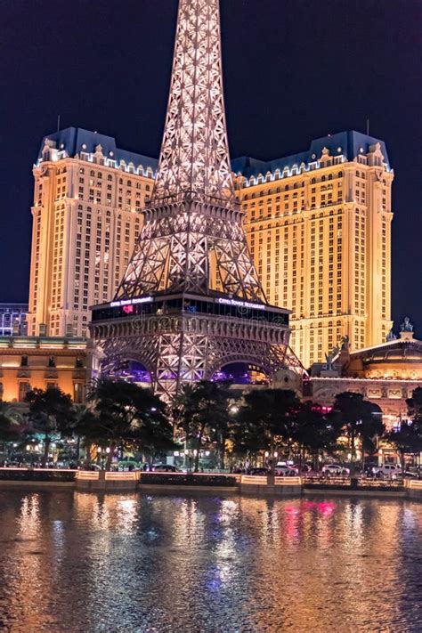 Eiffel Tower Restaurant Las Vegas Nevada Usa March 30 2020 Editorial