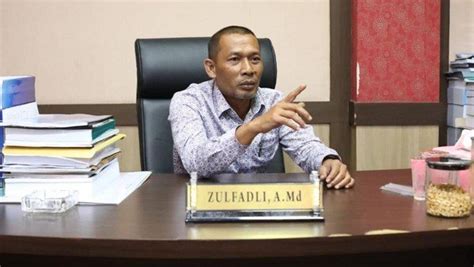 Mendagri Resmi Tetapkan Zulfadli Sebagai Ketua Dpr Aceh Acehinfo