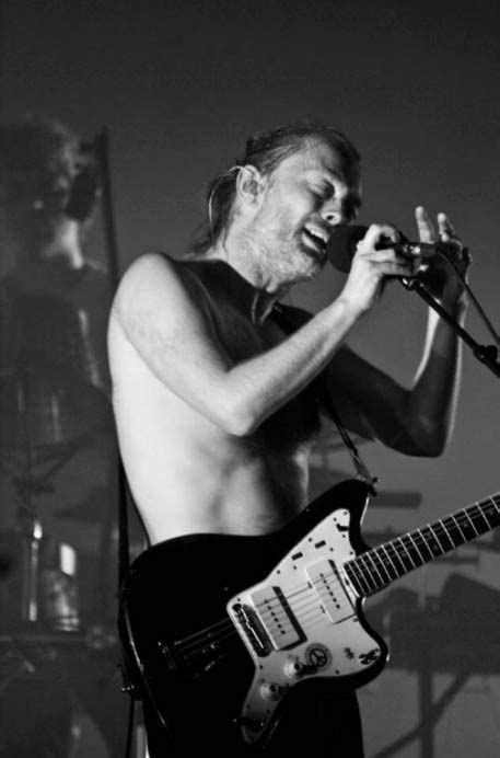 Shirtless Thom Yorke Radiohead Radiohead Musica Cantantes