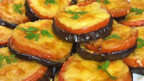 Rondelles D Aubergines Farcies Aux Tomates Et La Mozzarella Un Plat