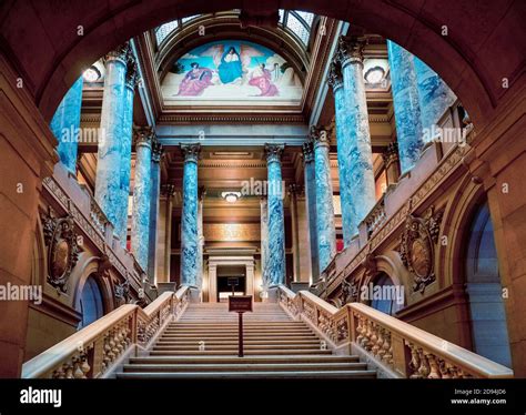 Beautiful Architecture In The Minnesota State Capitol Building Interior