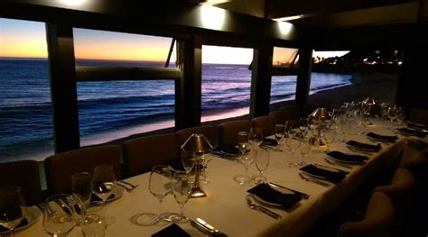 Mastro's Ocean Club - Steakhouse Restaurant in Malibu, CA | The Vendry