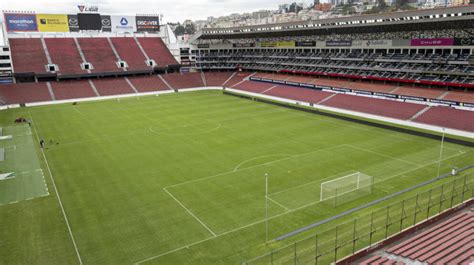 Liga pondrá butacas en todo su estadio este año o a inicios del próximo