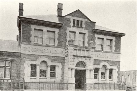 7 Old Bank Commercial Photo Front View Plain Photo Cygnet Old Bank