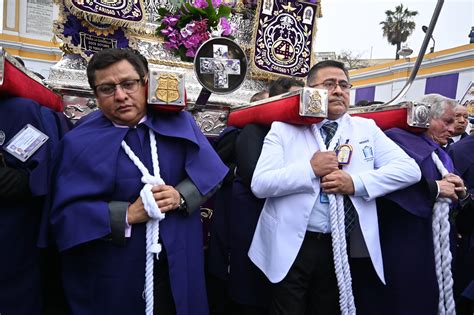 El Hospital Nacional Dos De Mayo Se Hace Presente En El Homenaje A La