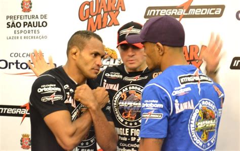 Jacarezinho Vence O Combate Contra Ramon Cyborg No Jungle Fight 60